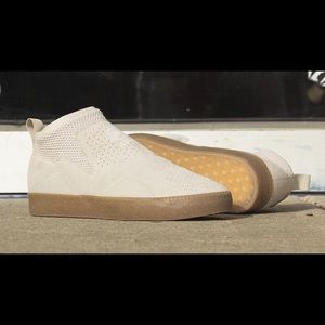 NEW ‼️ Adidas 3ST.002 Skate Shoes - Suede